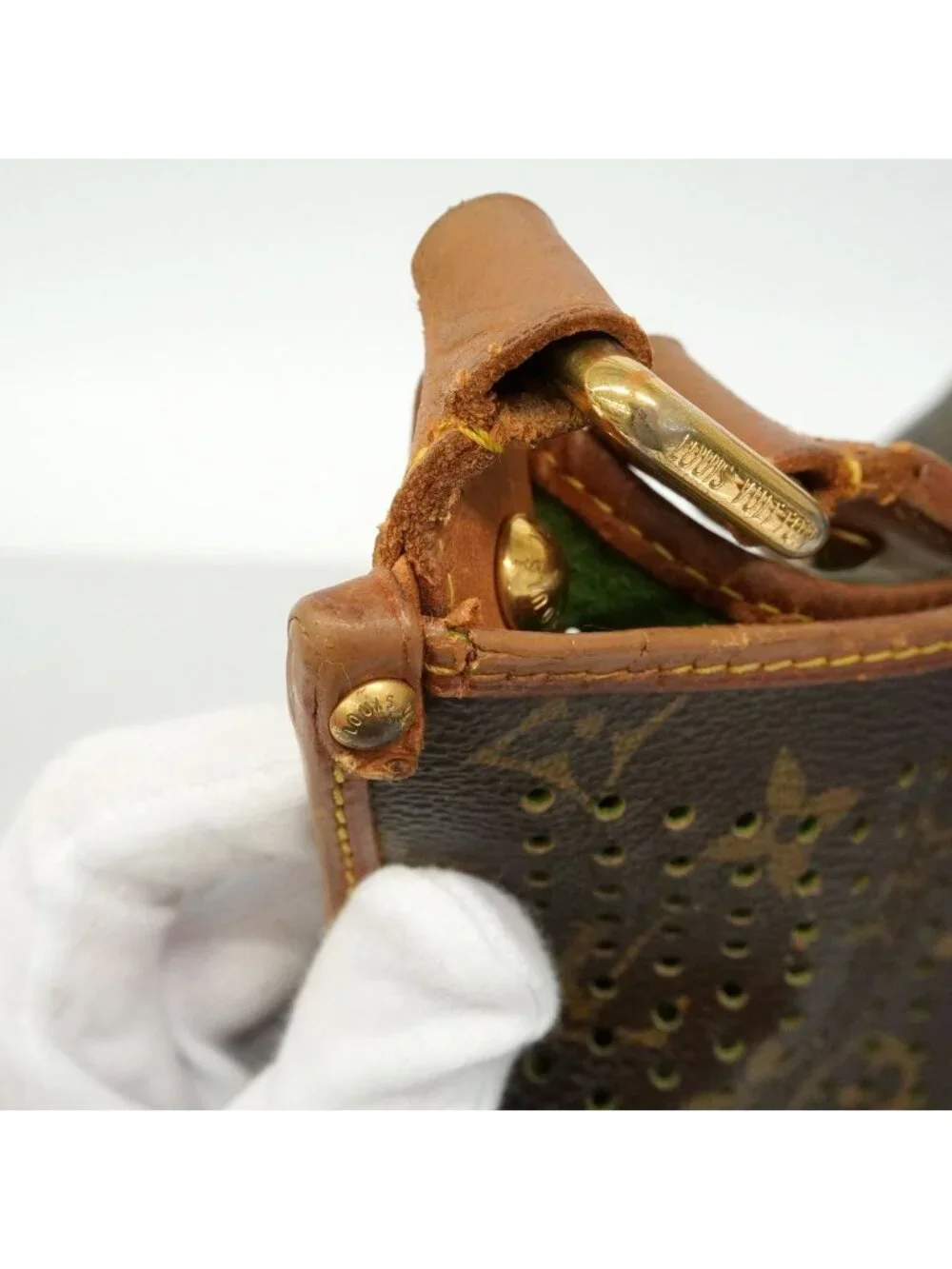 Louis Vuitton Shoulder Bag Monogram Perfo Musette Vert